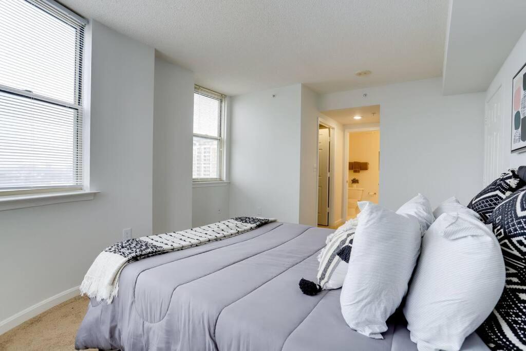 Fantastic 2 Bedroom Condo At Ballston With Gym 알링턴 외부 사진